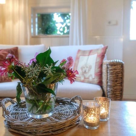 Bed and Breakfast Oes-Tilber Zweeloo Экстерьер фото